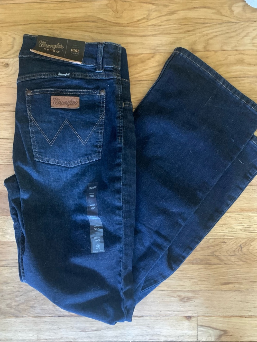 Wrangler Navy Blue Classic Jean with Leather Patch